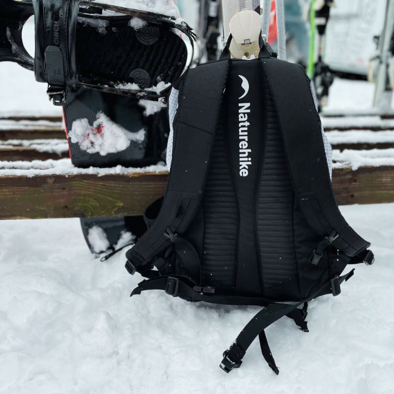 Naturehike batoh Helium 25l 600g - biely